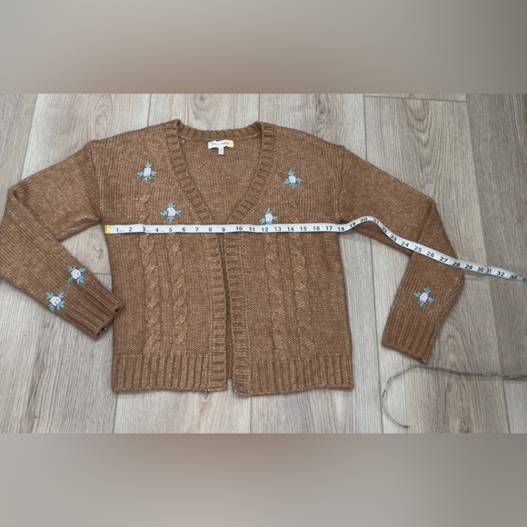 Hazel Moon. Brown Cable Knit Cardigan Sweater - Picture 6 of 10
